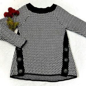 LOFT Black & White Zig-Zag Side Button Sweater - XS